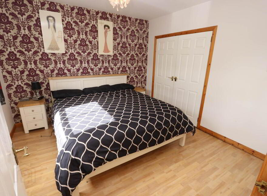 40 Ashdale, Chanterhill, Tempo Road, Enniskillen, BT74 4BH