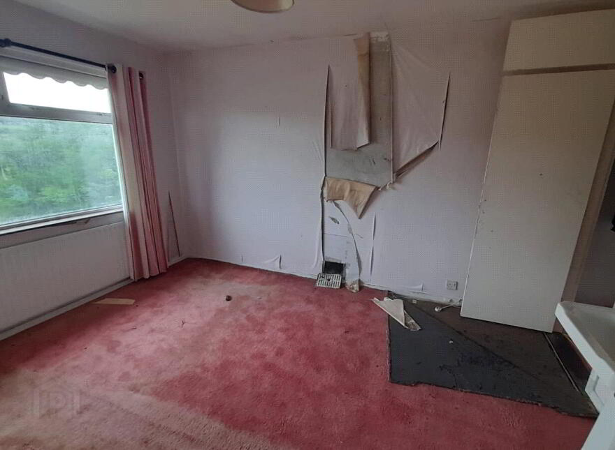100 Urney Road, Strabane, BT82 9RX