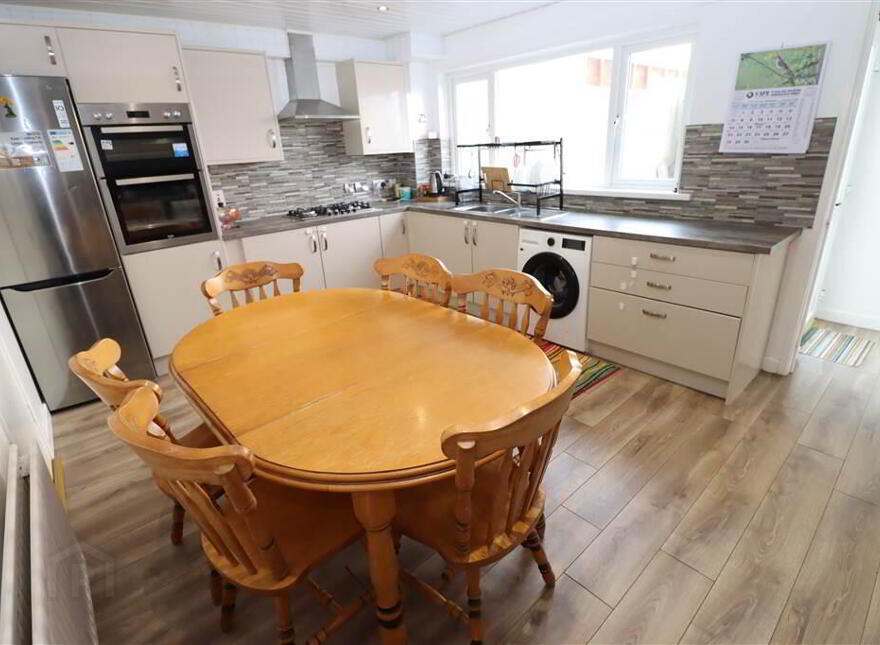 16 Leven Crescent, Dundonald, Belfast, BT5 7DZ