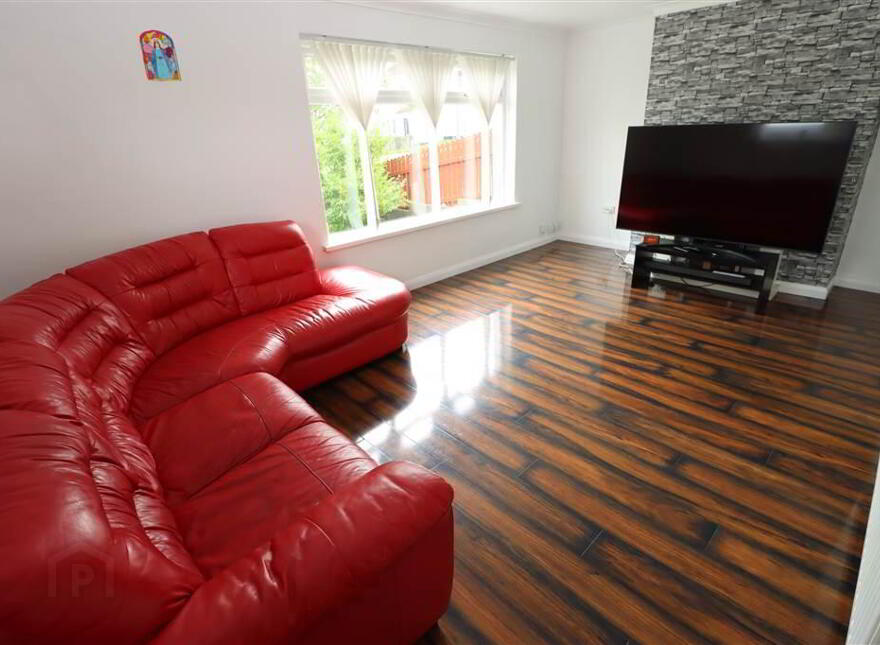 16 Leven Crescent, Dundonald, Belfast, BT5 7DZ