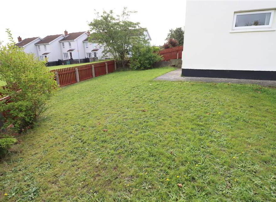 16 Leven Crescent, Dundonald, Belfast, BT5 7DZ