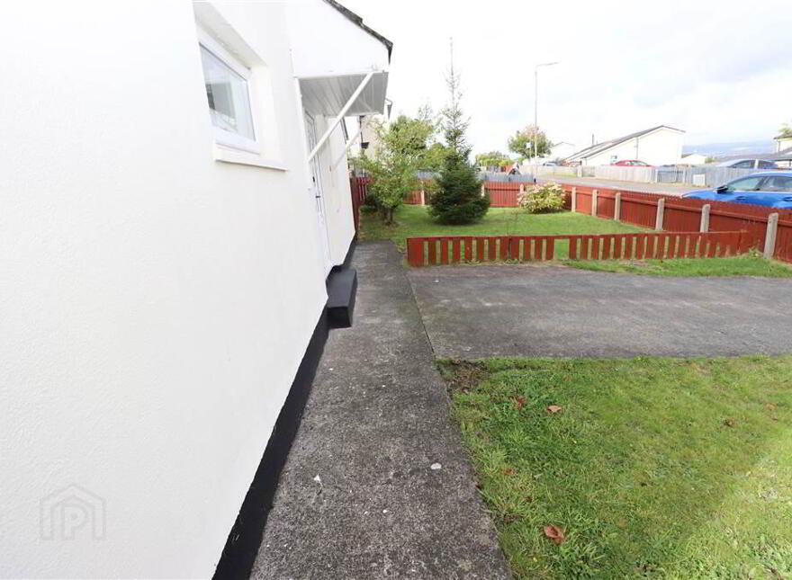 16 Leven Crescent, Dundonald, Belfast, BT5 7DZ