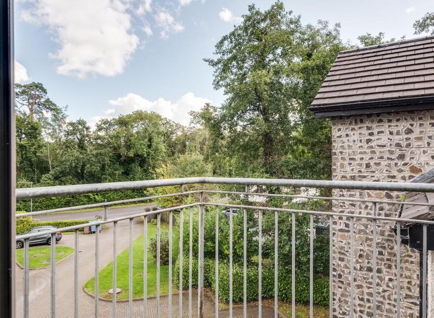 6 Laurel Grove, Enniskillen, BT74 4EQ