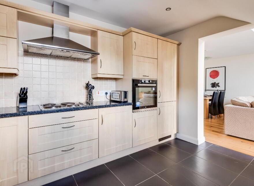 6 Laurel Grove, Enniskillen, BT74 4EQ