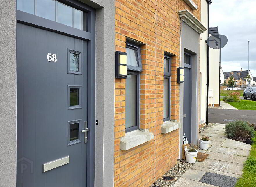 68 Ferrard Grange, Antrim, BT41 4FU