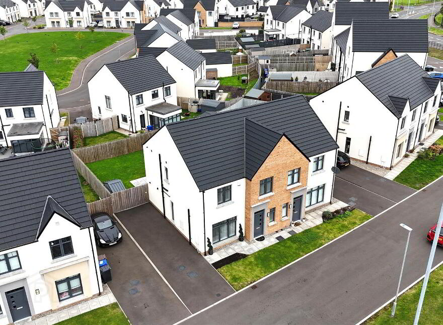 68 Ferrard Grange, Antrim, BT41 4FU
