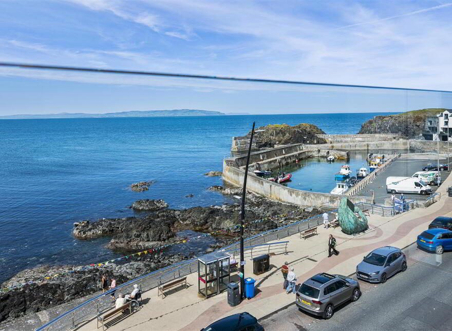 14 The Promenade, Portstewart, BT55 7UX