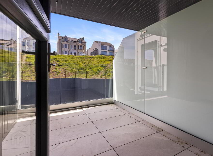 14 The Promenade, Portstewart, BT55 7UX