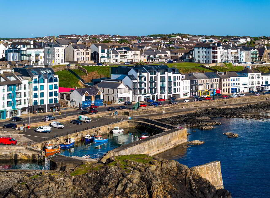 14 The Promenade, Portstewart, BT55 7UX