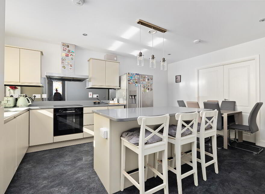 38 Saint Helen’s Avenue, Adamstown, Lucan, K78E7W4
