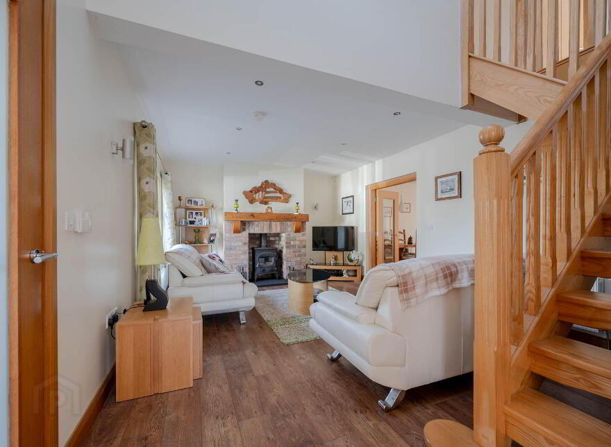 27 Seahill Road, Holywood, BT18 0DJ