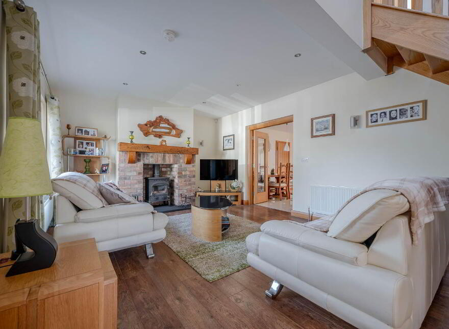 27 Seahill Road, Holywood, BT18 0DJ