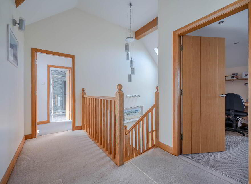 27 Seahill Road, Holywood, BT18 0DJ