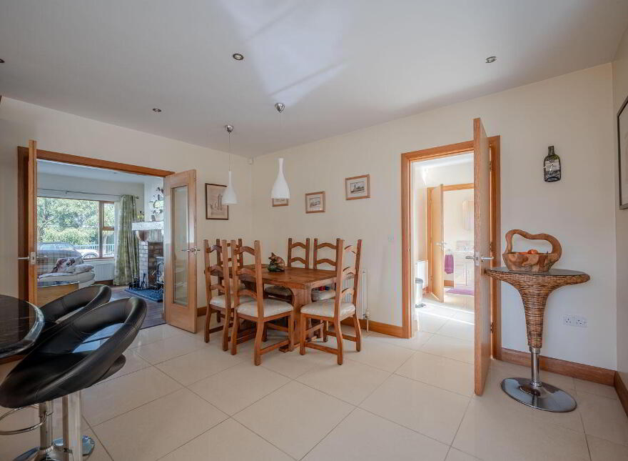 27 Seahill Road, Holywood, BT18 0DJ
