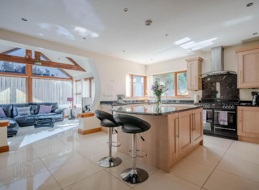 27 Seahill Road, Holywood, BT18 0DJ