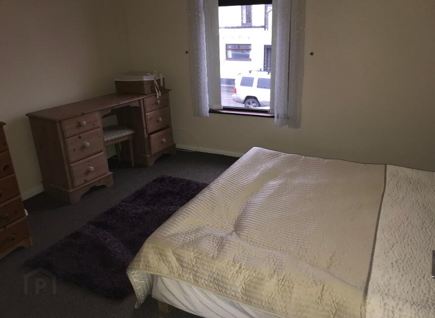 76 Irish Quarter West, Carrickfergus, BT38 8AT