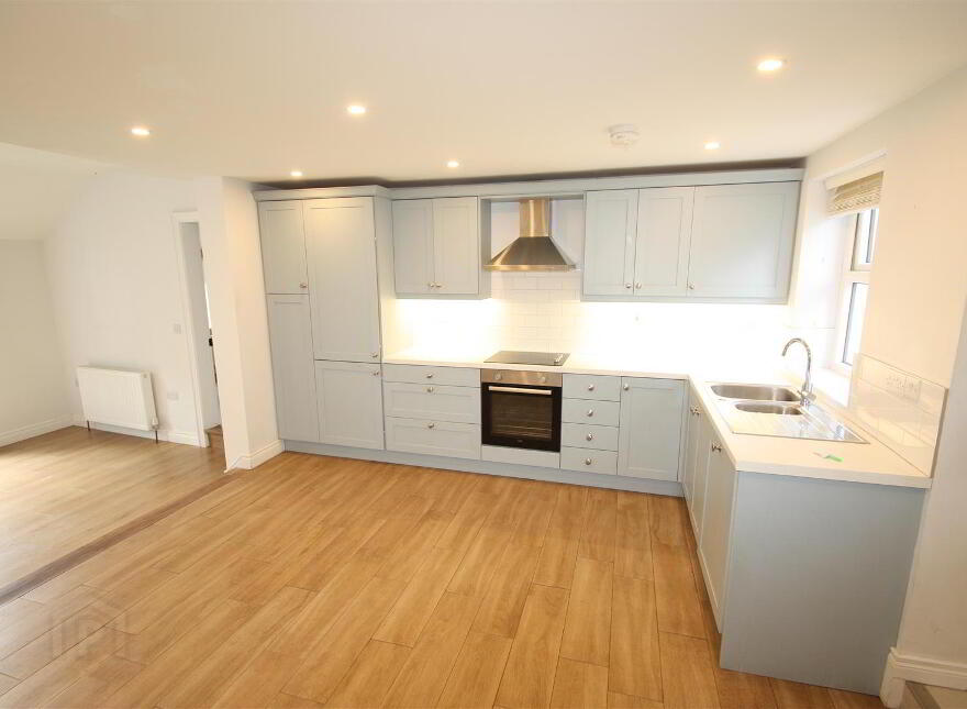 72 Grove Road, Ballynahinch, BT24 8PW