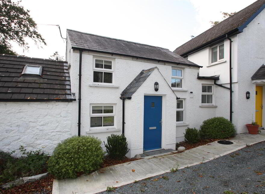 72 Grove Road, Ballynahinch, BT24 8PW photo