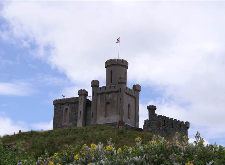1 New Street, Donaghadee, BT21 0AG