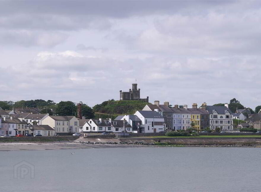 1 New Street, Donaghadee, BT21 0AG