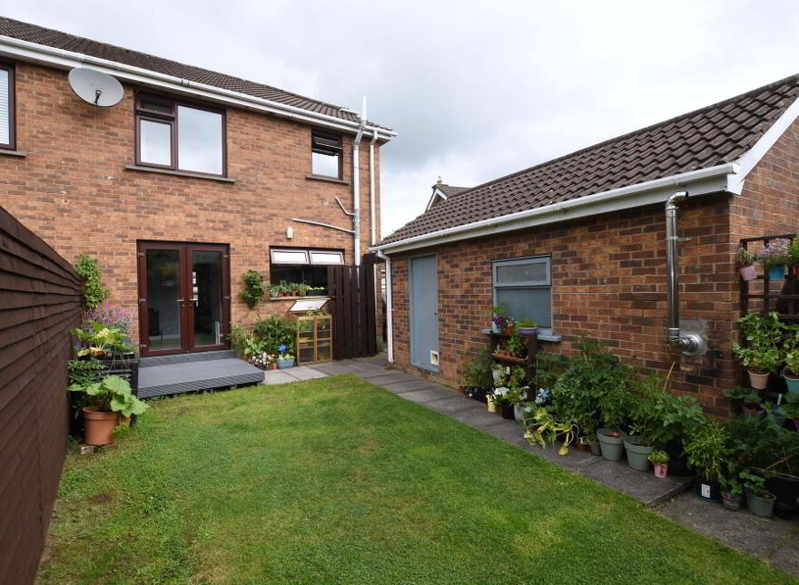 85 Hermitage, Hillsborough, BT26 6RJ