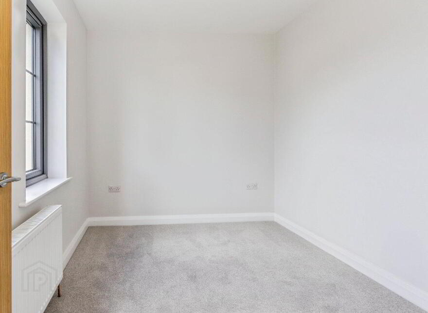 12 Fairfields Mews, Lisburn, BT28 3AA