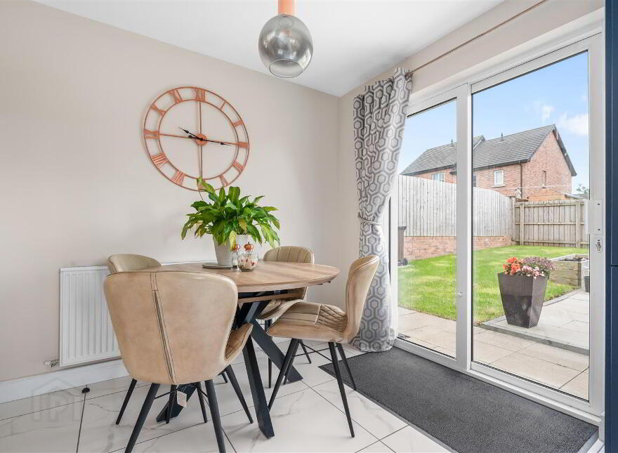14 Ballyveigh Parade, Antrim, BT41 2FN