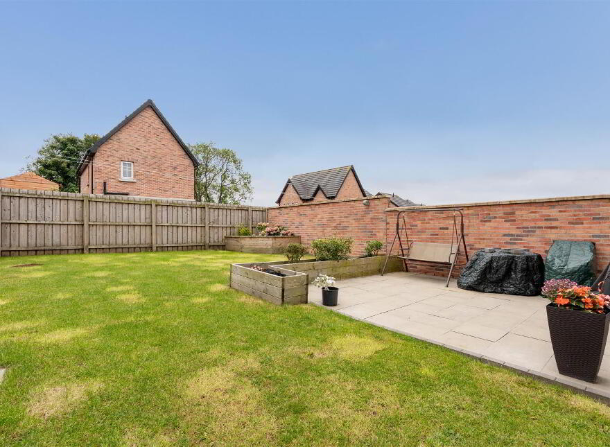 14 Ballyveigh Parade, Antrim, BT41 2FN