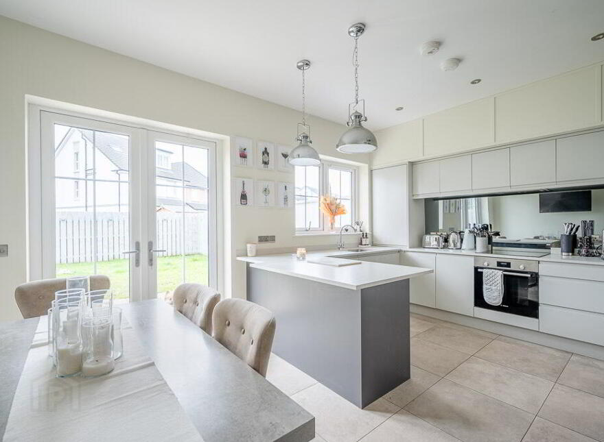 8 Rosepark Gardens, Belfast, BT5 7WN