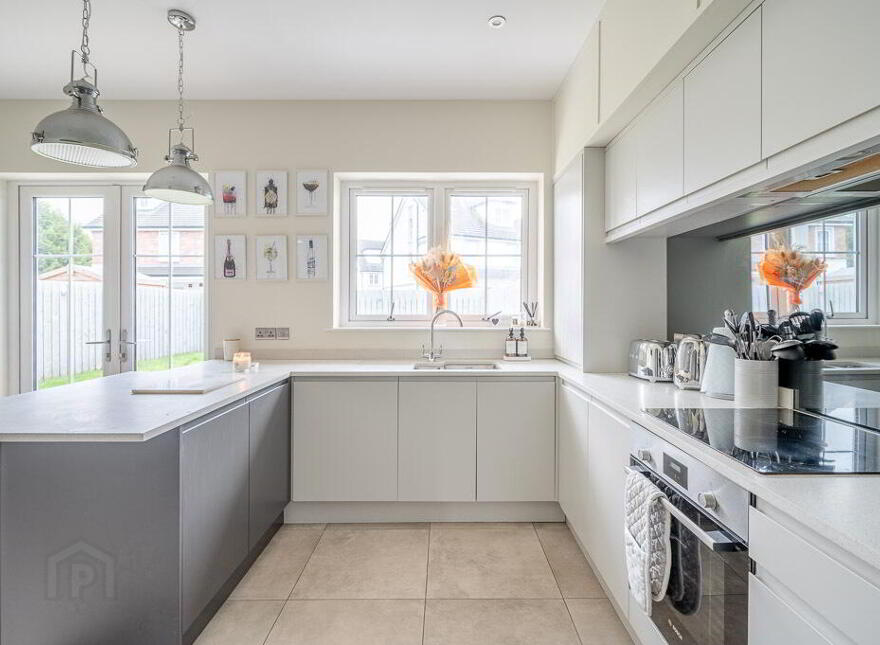 8 Rosepark Gardens, Belfast, BT5 7WN