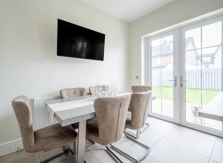 8 Rosepark Gardens, Belfast, BT5 7WN