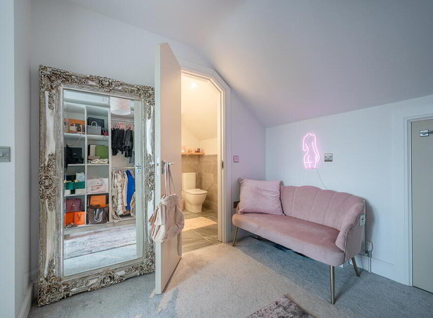 8 Rosepark Gardens, Belfast, BT5 7WN