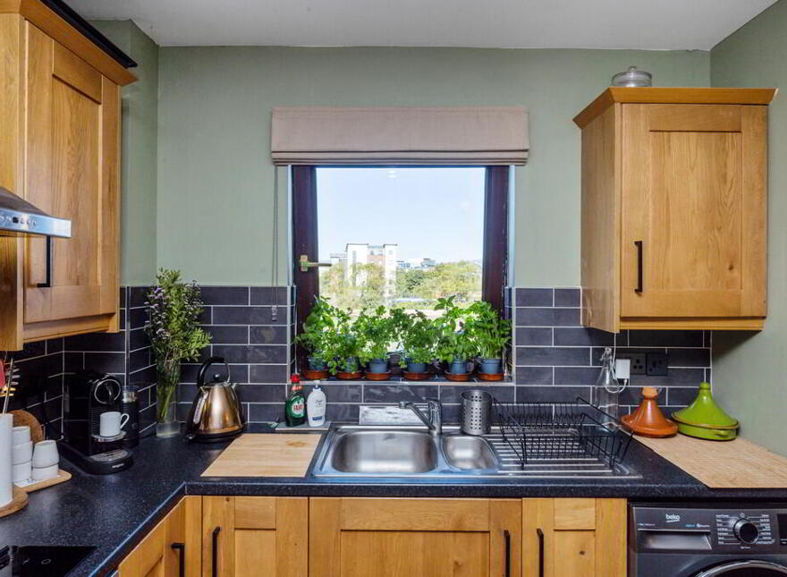 16 Ravenhill Reach, Belfast, BT6 8RA