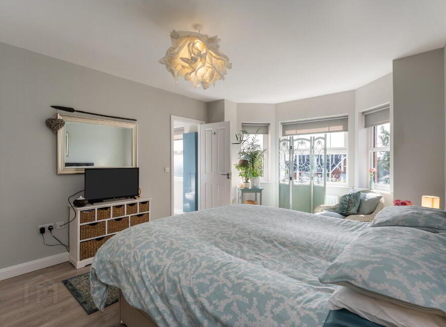 2 Prince Regent Park, Newtownards, BT23 7FT