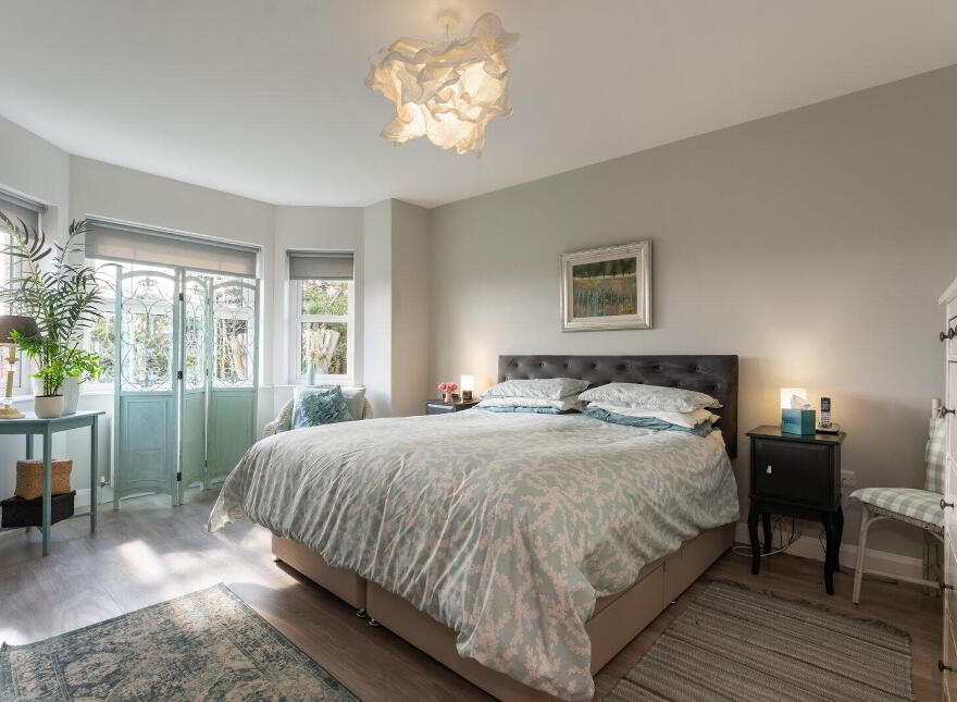2 Prince Regent Park, Newtownards, BT23 7FT