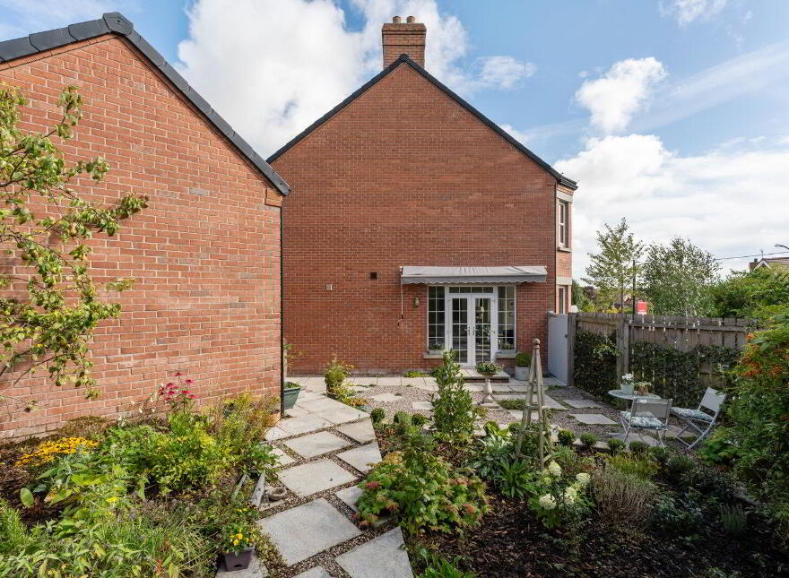 2 Prince Regent Park, Newtownards, BT23 7FT