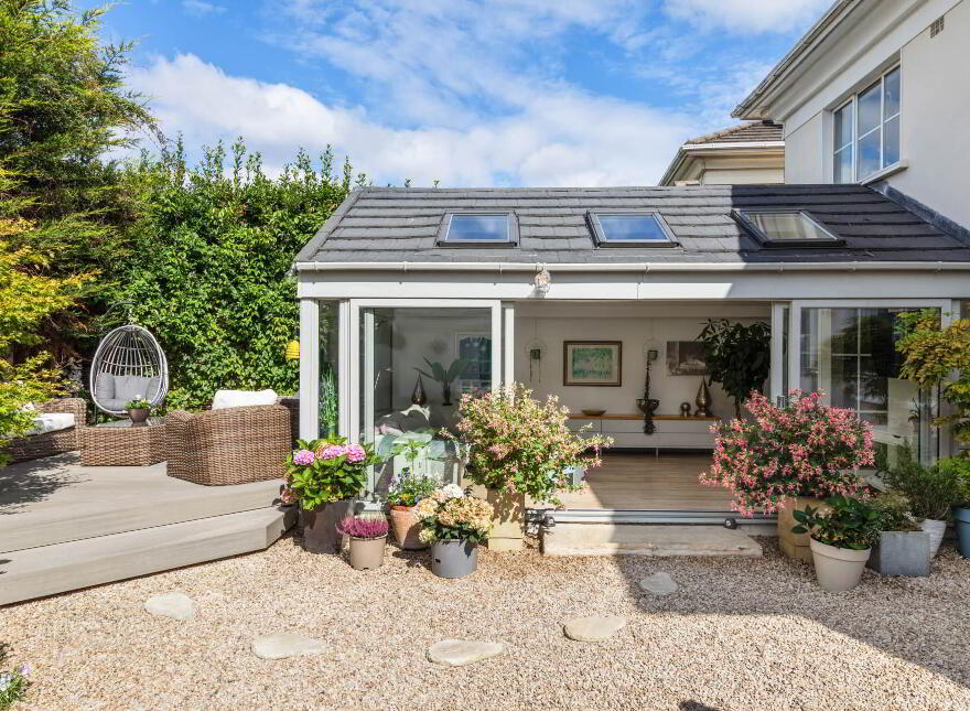 100 Avoca Park, Blackrock, Dublin, A94F8N5