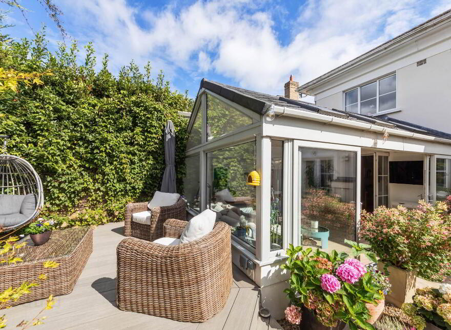 100 Avoca Park, Blackrock, Dublin, A94F8N5