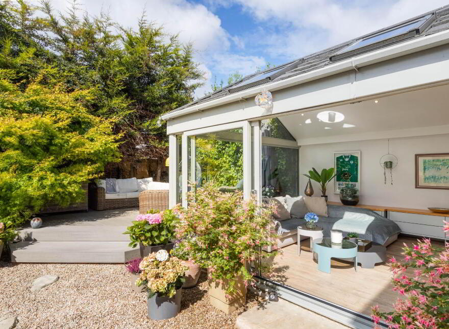 100 Avoca Park, Blackrock, Dublin, A94F8N5