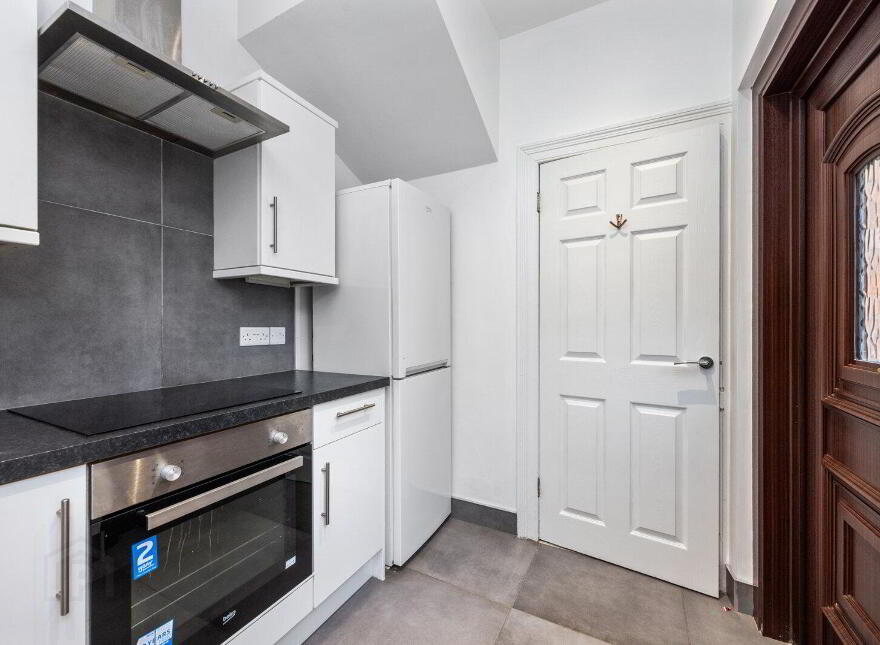 3 Baroda Parade, Belfast, BT7 3AD
