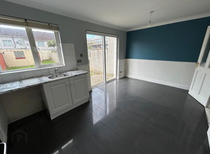 104 Castleross, Castletown Road, Dundalk, A91N9E2
