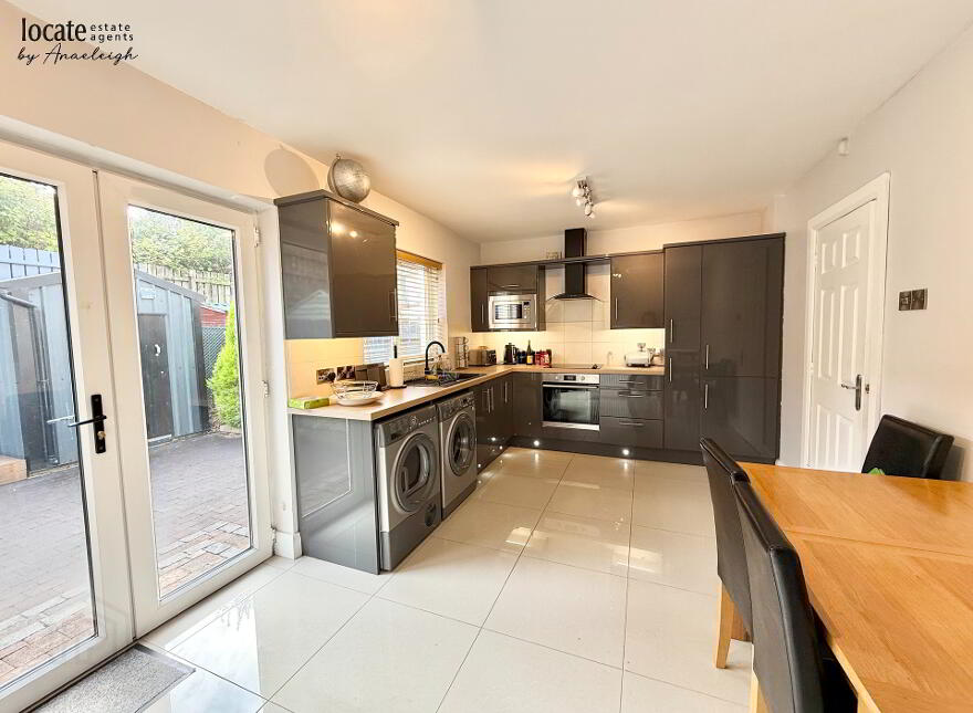 2 Shepherds Grove, Waterside, Derry, BT47 2BS