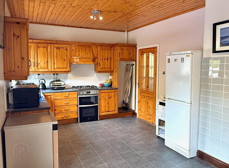 Rooska East, Carrigkerry, Newcastle West, V94XV6X