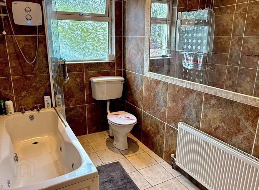 Rooska East, Carrigkerry, Newcastle West, V94XV6X