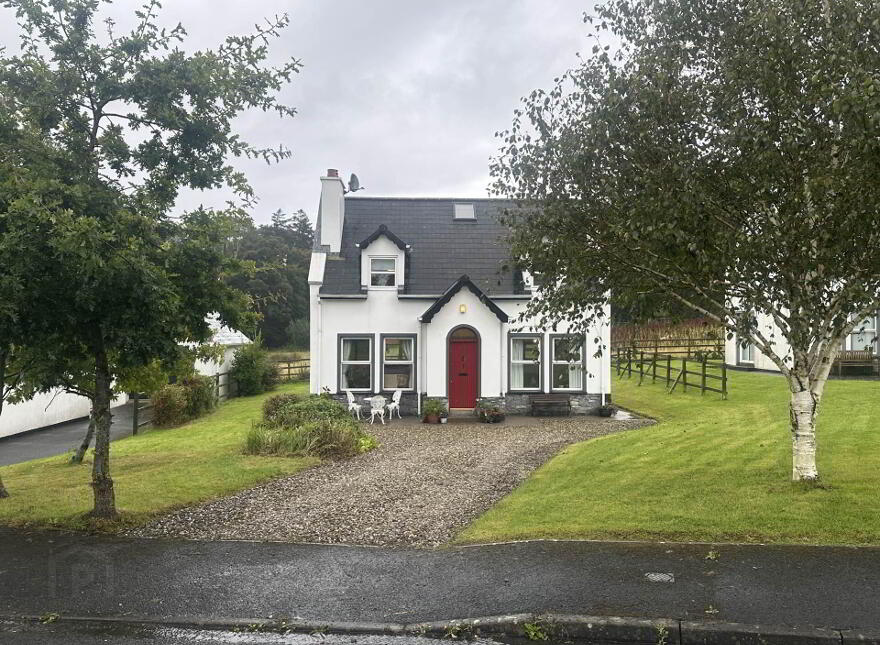 7 Dunross, Culdaff, F93E189