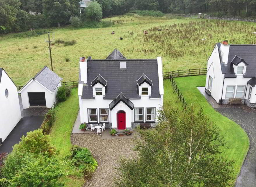 7 Dunross, Culdaff, F93E189