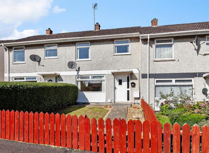 8 Ashgrove, Antrim, BT41 2BL photo