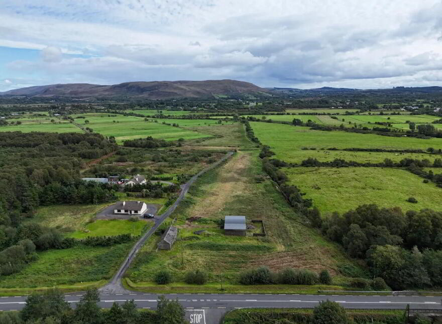 Srah, Foxford