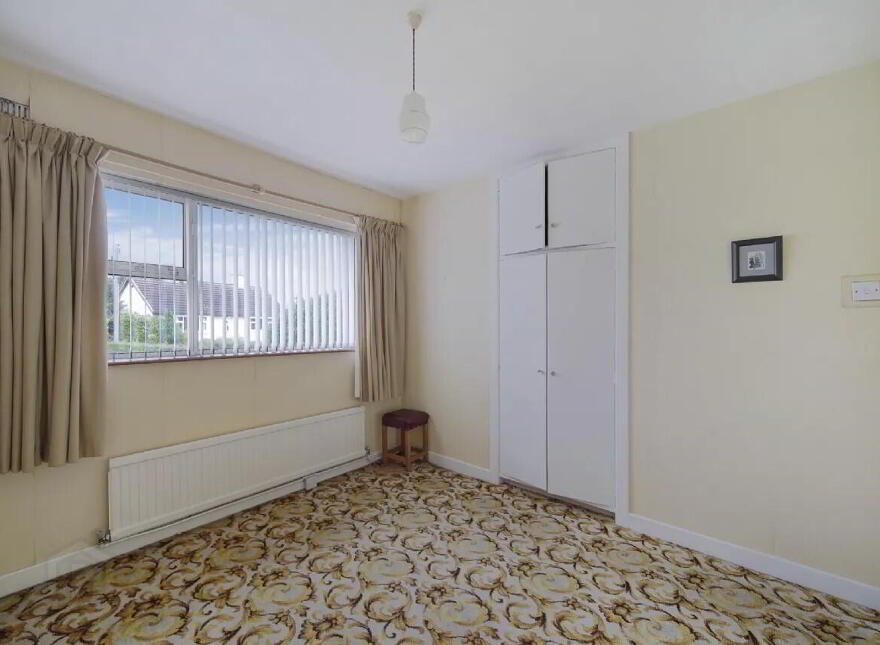 College Farm Road, Letterkenny, F92EH3E