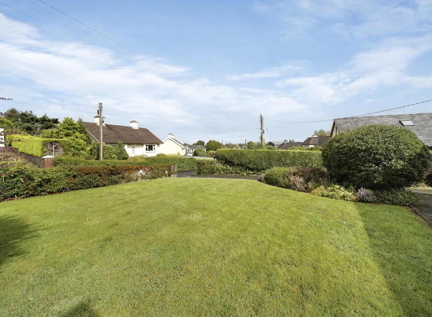 College Farm Road, Letterkenny, F92EH3E